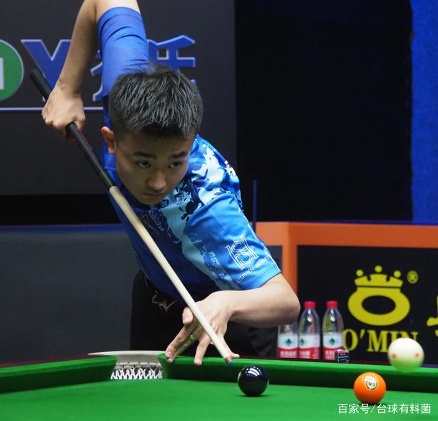 他在抓举和 他在抓举和