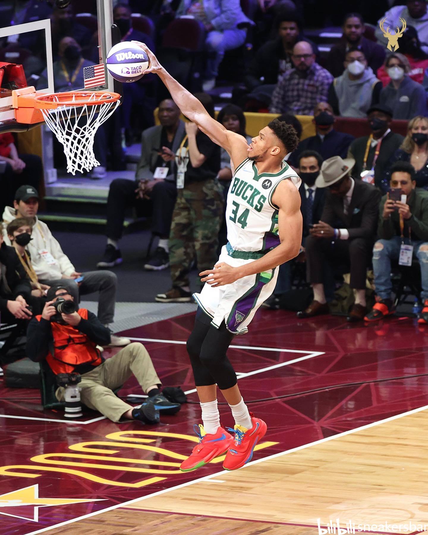 背靠背中提 背靠背中提